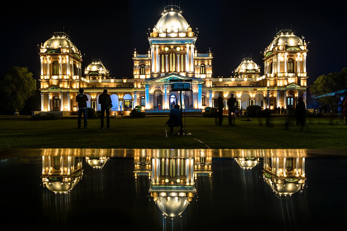 Noor Mahal Bahawalpur